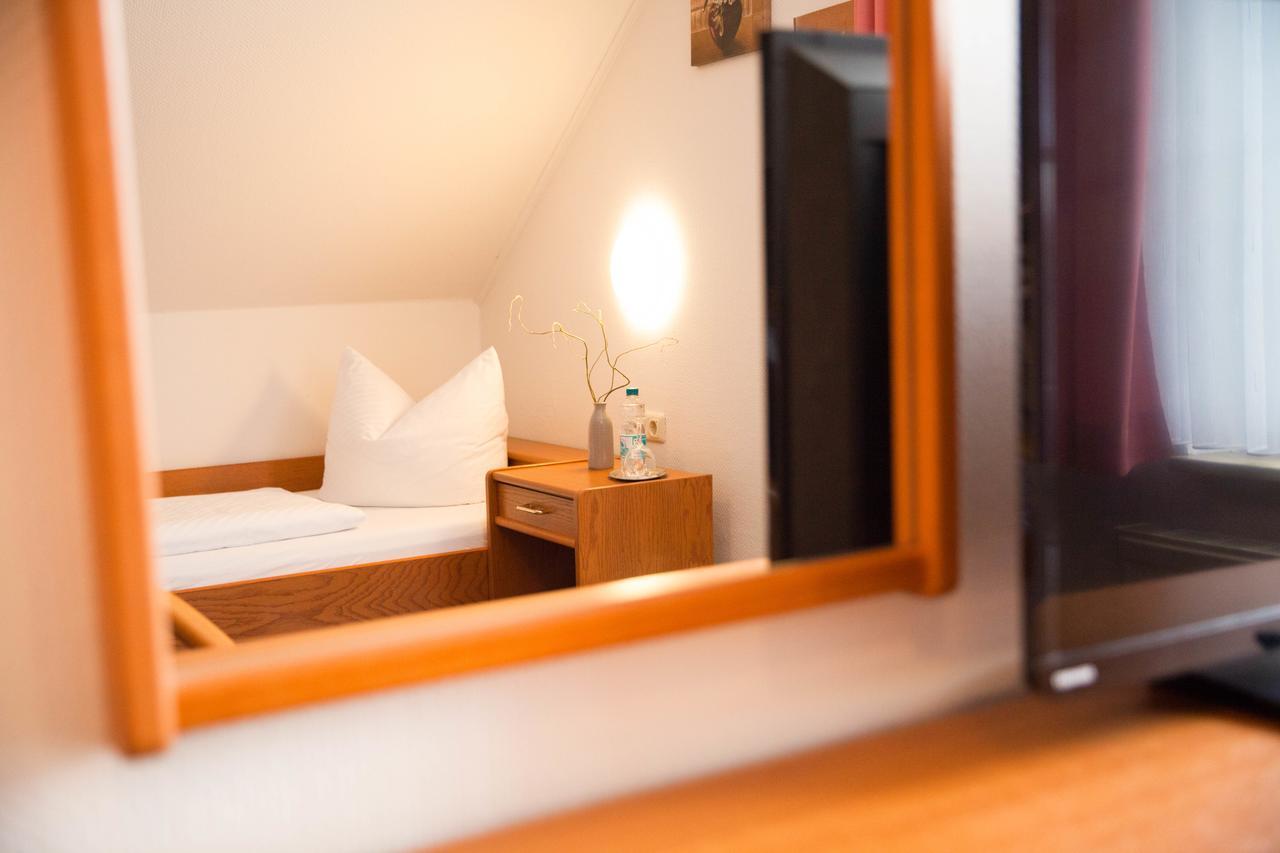 Hotel Am Meilenstein Dunkelforth ภายนอก รูปภาพ