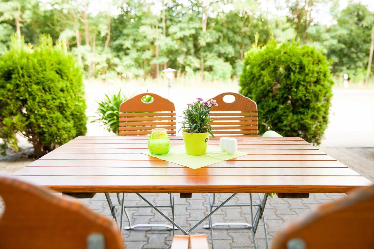 Hotel Am Meilenstein Dunkelforth ภายนอก รูปภาพ